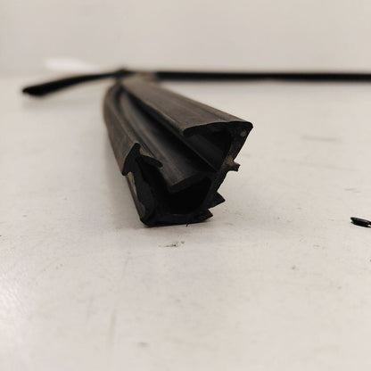 Ford Escape Door Glass Window Seal Rubber Left Driver Rear Back  2022 