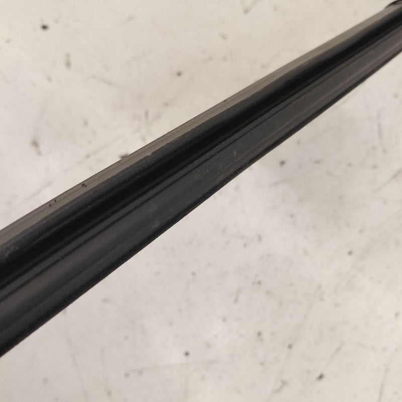 Chevy Volt Right Front Weather Strip Interior  2019 2018 2017 2016