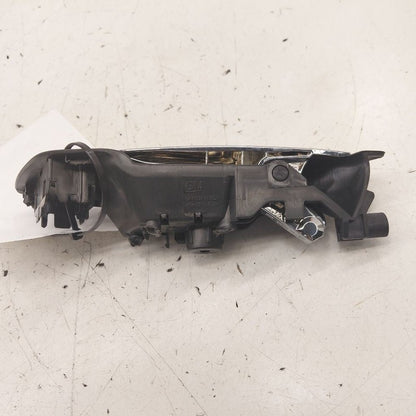 Chevy Trax Door Handle Right Passenger Front Interior Inside  2025 202