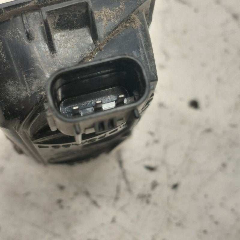 Honda CR-V Trunk Release Open Button  2019 2018 2017