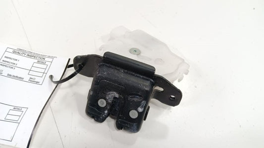Toyota Prius Trunk Latch    2012 2013 2014 2015 OEM