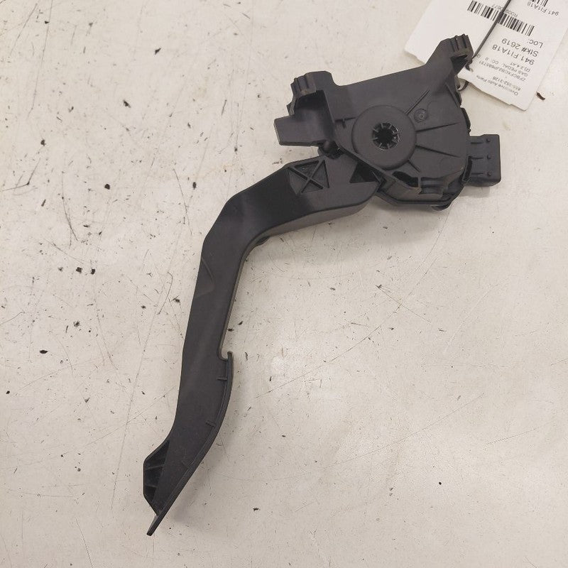 2018 Fiat 500 X Model Gas Pedal