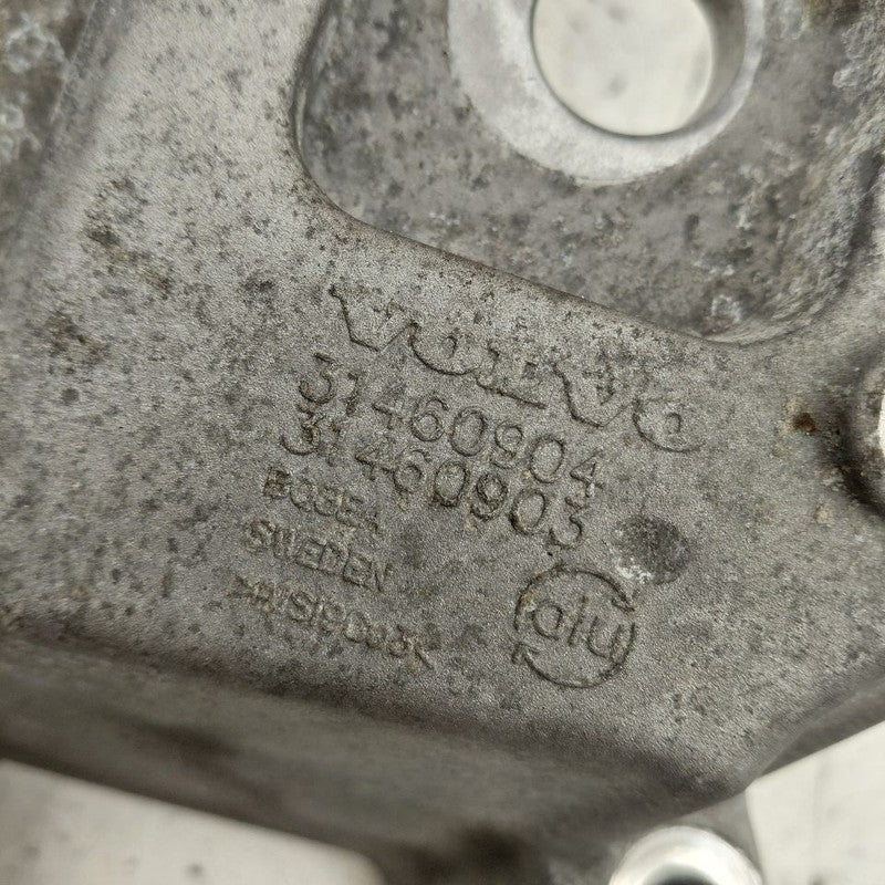 Volvo S60 Passenger Right Engine Mount Bracket  2018 2017 2016