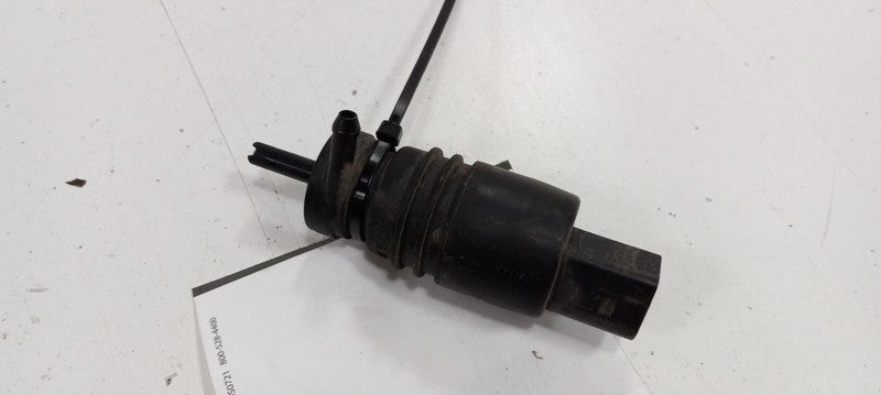 Volkswagen Jetta Windshield Washer Wash Fluid Reservoir Motor Pump Ele