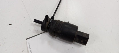 Volkswagen Jetta Windshield Washer Wash Fluid Reservoir Motor Pump Ele