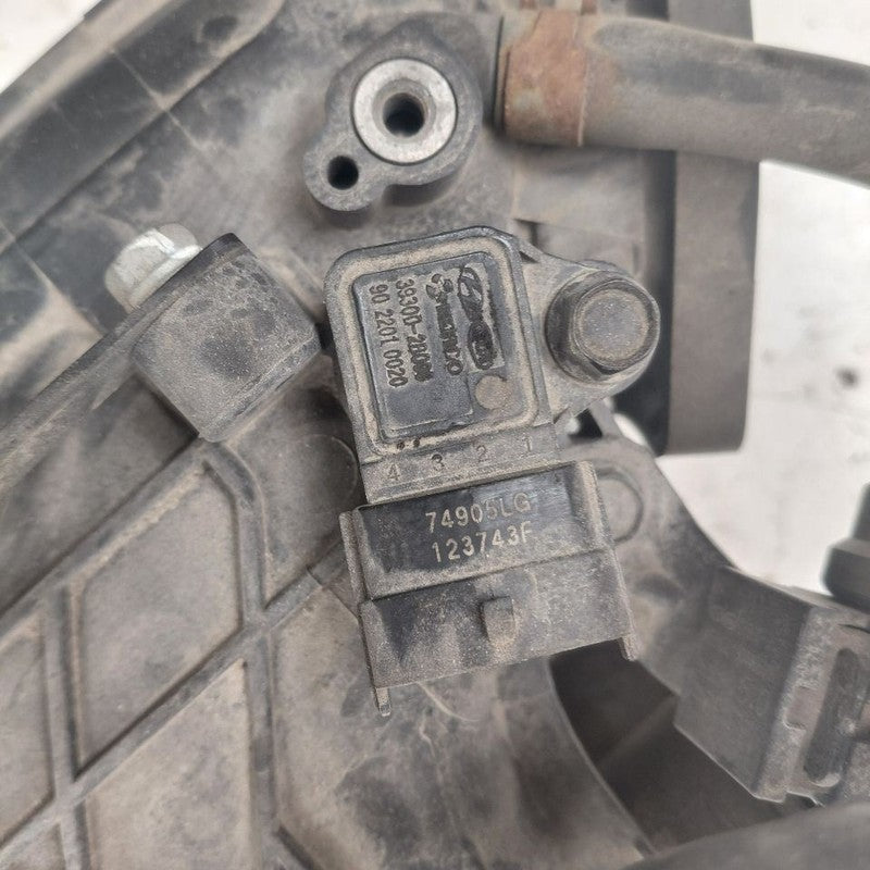 Air Intake Manifold Upper Fits 15-21 Kia Sedona