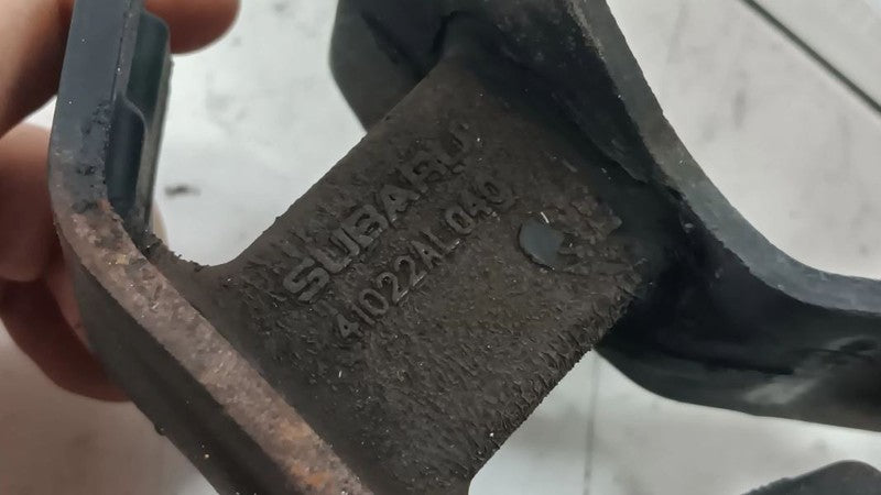 Subaru Forester Transmission Crossmember Support  2017 2018 OEM