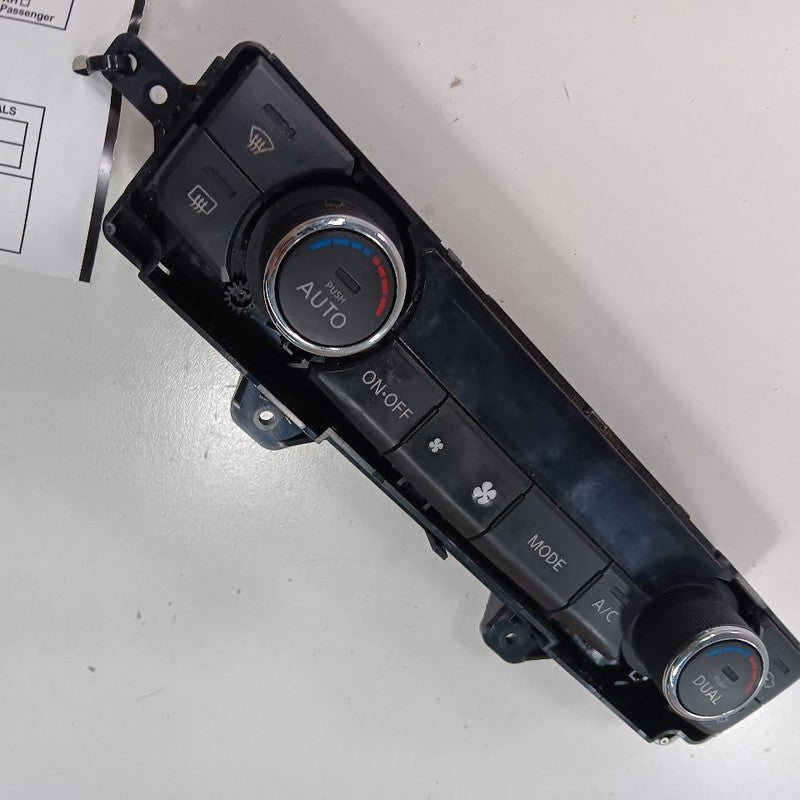 Automatic Temperature Control Heat Heater Ac Switch Fits 16-18 Nissan 