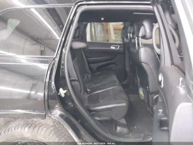 Grand Cherokee Left Rear Weather Strip Interior  2017 2018 2019 2020