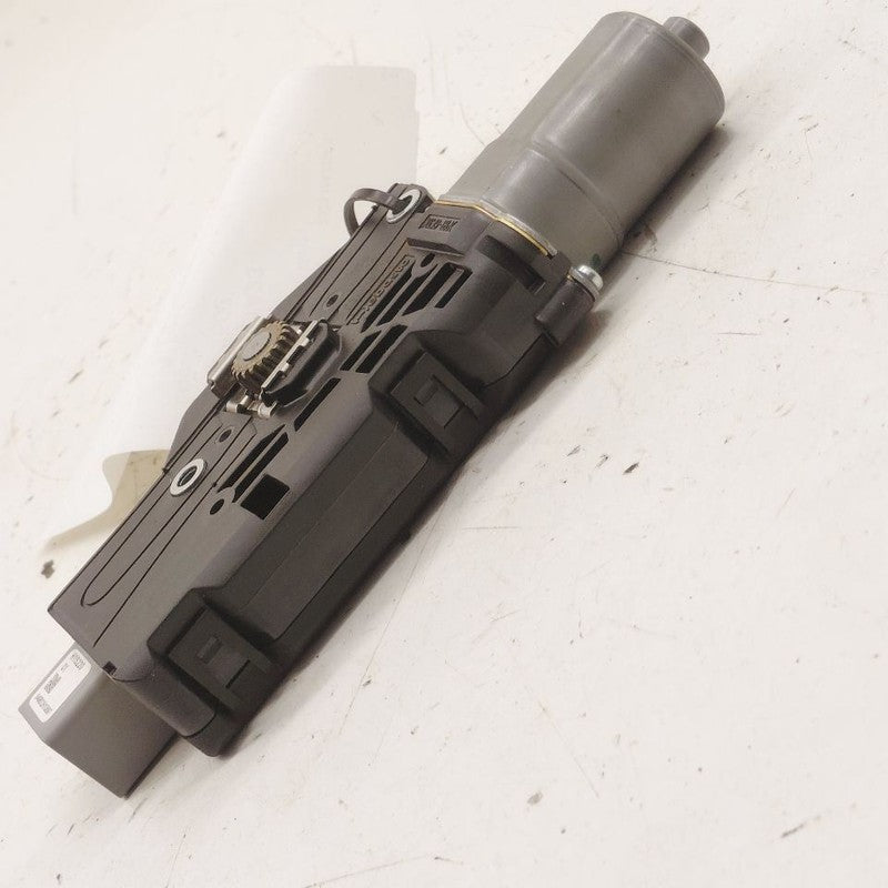 Mazda 3 Electric Power Sun Moon Roof Glass Motor  2023 2022 2021
