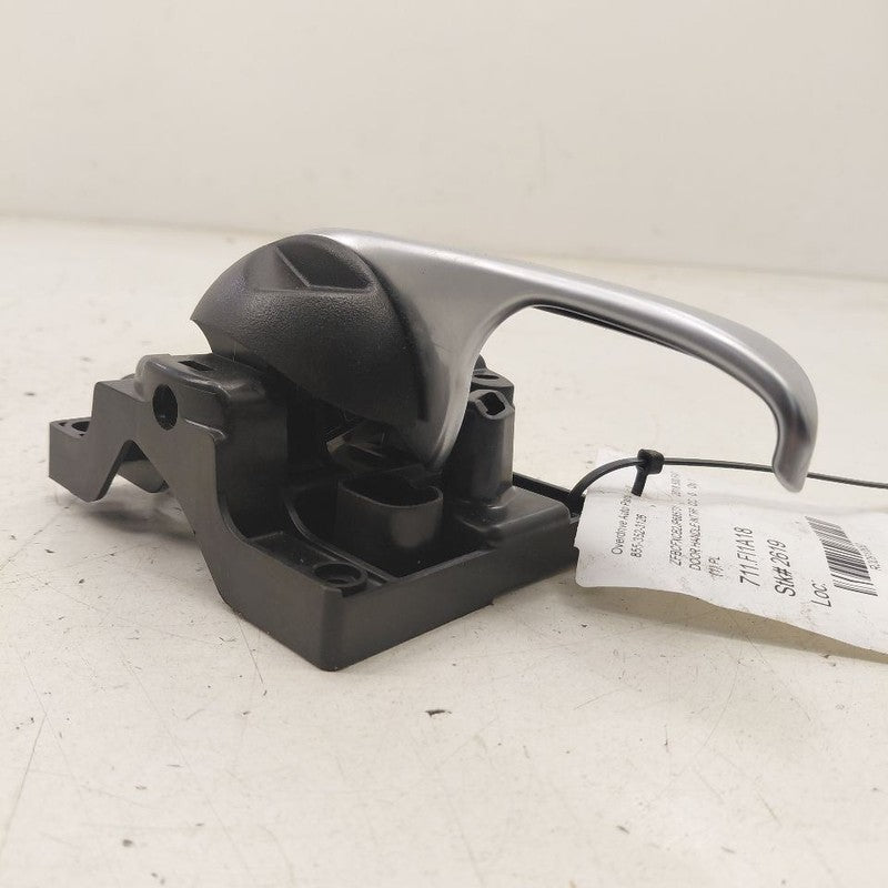 2018 Fiat 500 X Model Door Handle Right Passenger Rear Interior Inside
