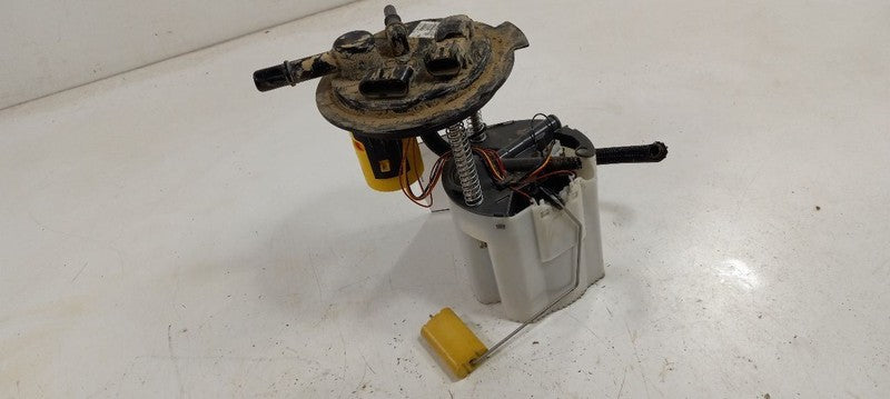 Fuel Pump VIN J 11th Digit Limited Tank Mounted Fits 11-17 ACADIA