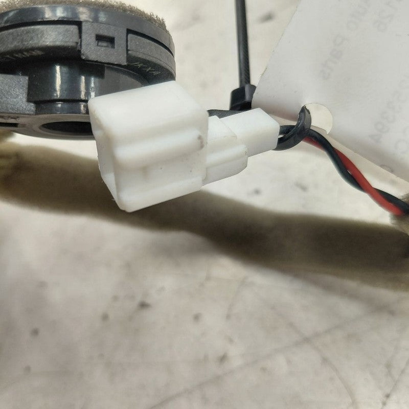 Hyundai Veloster Tweeter Right Passenger Tweeter Speaker  2017 2016 20