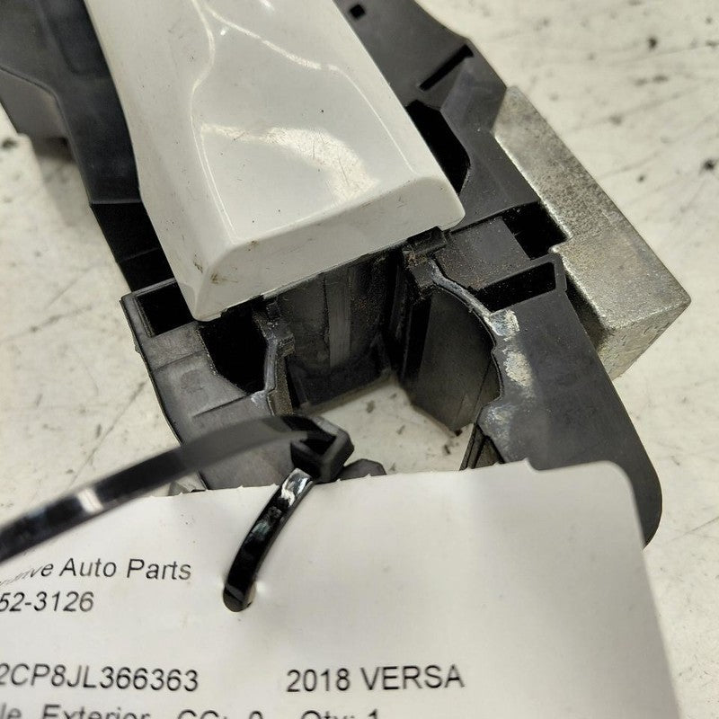 Driver Left Front Door Handle Exterior Hatchback Fits 14-19 Nissan Ver