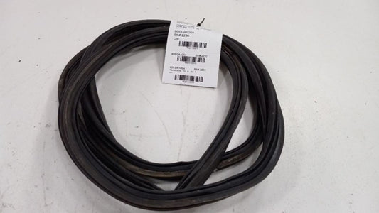 Nissan Maxima Trunk Lid Hatch Door Rear Back Rubber Seal 2004 2005 200