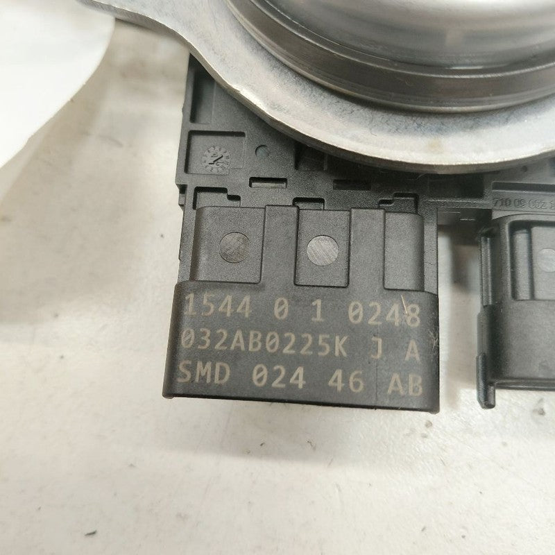 Nissan Versa Variable Timing Gear Oil Control Valve Solenoid Cylinder 