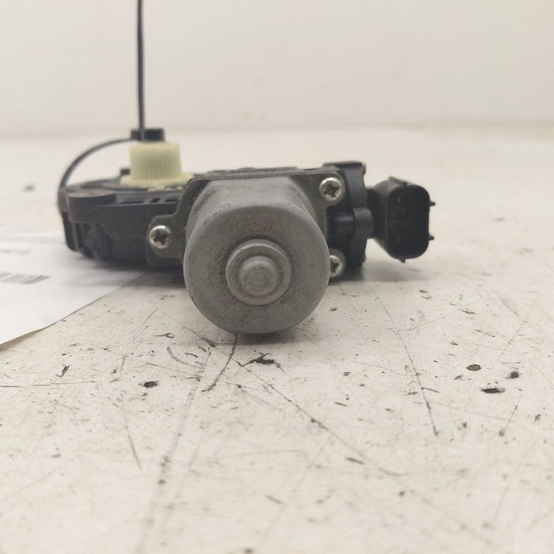 Honda CR-V Passenger Right Front Power Window Motor 2019 2018 2017