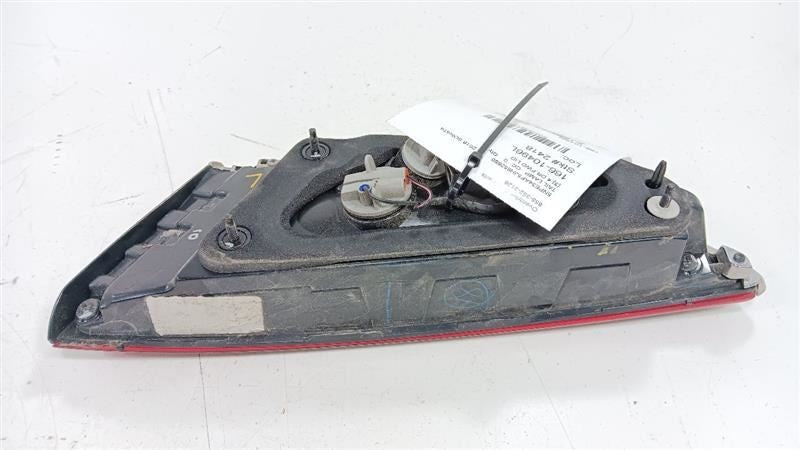 Driver Left Tail Light Brake Lamp US Built Decklid Mounted Fits 18-19 