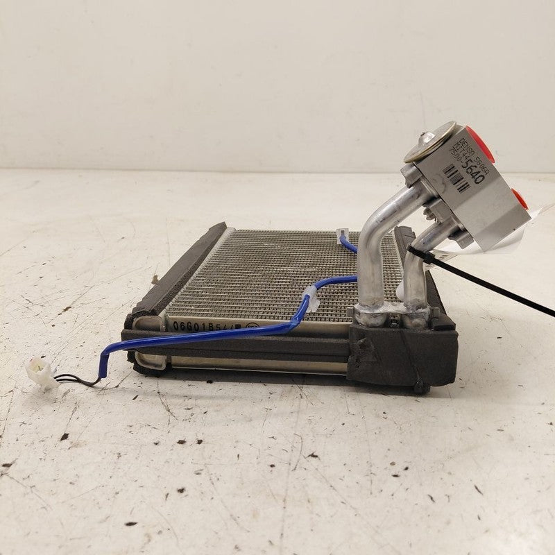 Air Conditioning AC Evaporator Fits 14-15 17-24 Mitsubishi Mirage