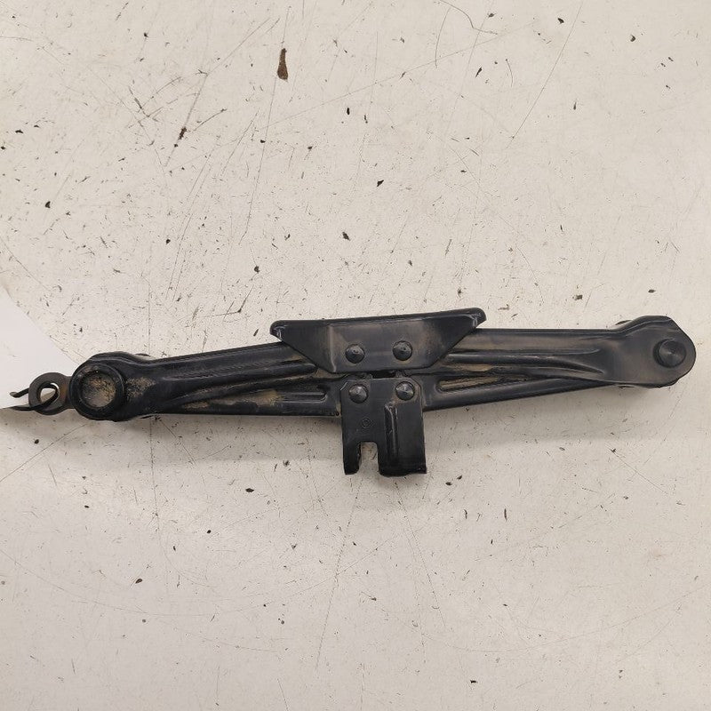 Lexus IS350 Spare Tire Changing Jack  2020 2019 2018