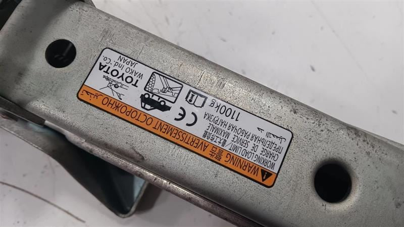 2019 Toyota Rav Spare Tire Changing Jack