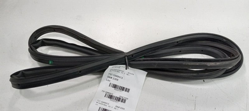 Cadillac XTS On Door Seal Rubber Right Passenger Front 2013 2014 2015 