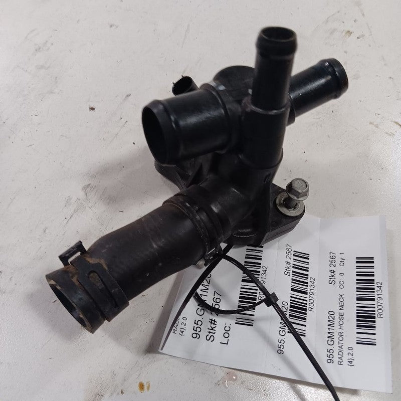 Chevy Malibu Radiator Hose Neck 2019 2020 2021 2022