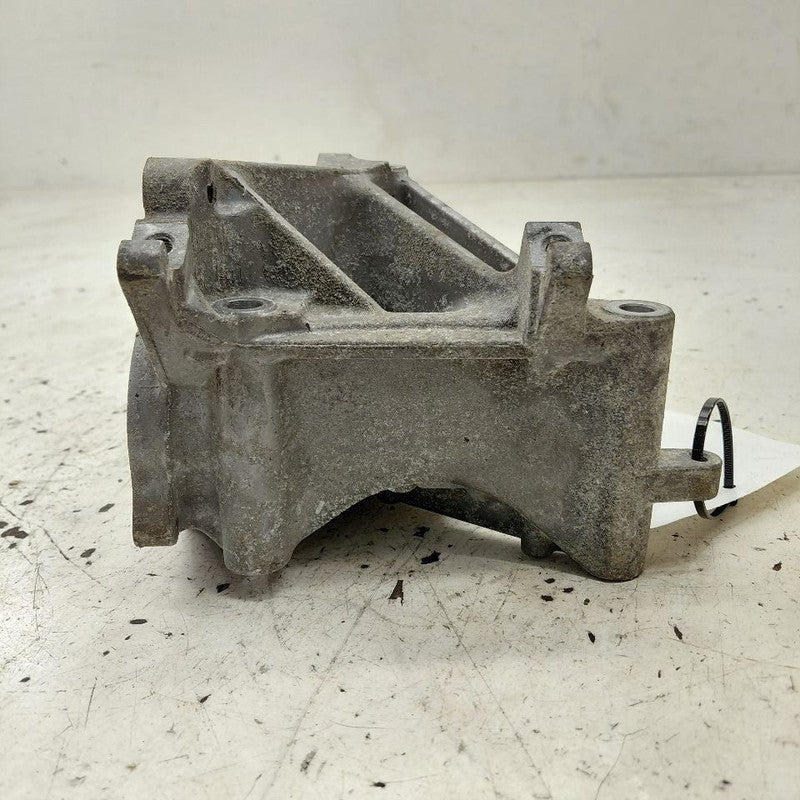 Honda CR-V Water Pump Housing Bracket 2.4 2019 2018 2017