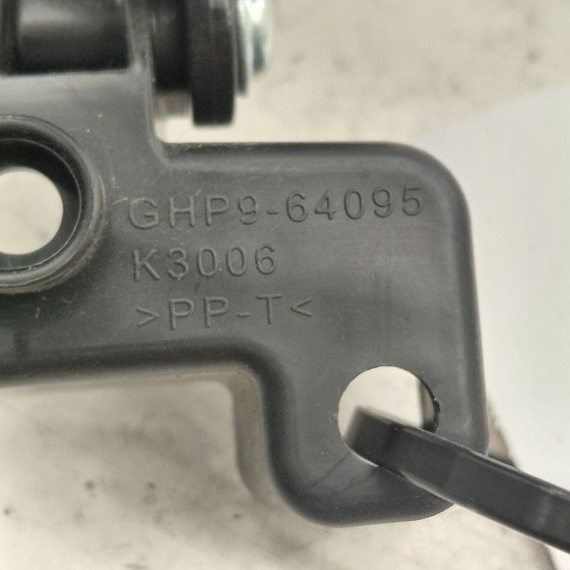 Mazda 6 Glovebox Damper {GHP964095} 2017 2016 2015 2014