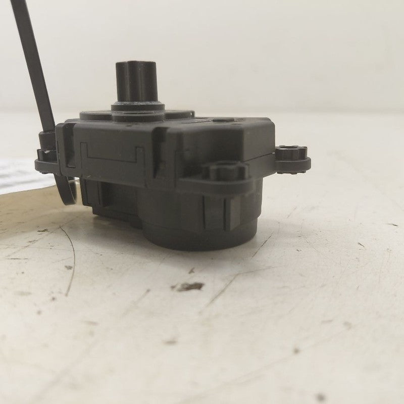 Chevy Equinox Flap Door Motor Heater AC Door Actuator  2024 2023 2022