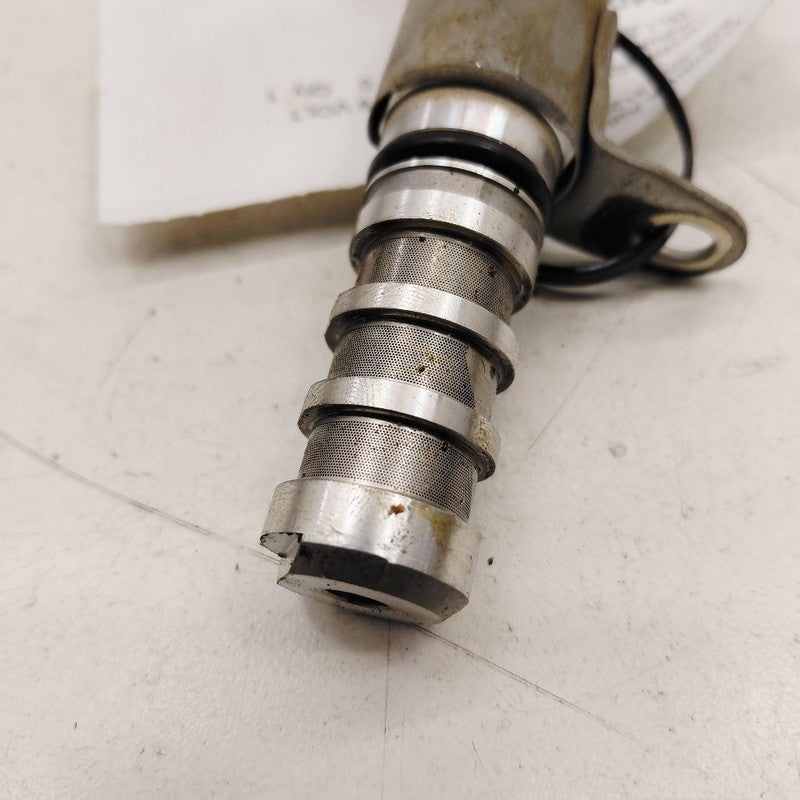 Chevy Volt Variable Timing Gear Oil Control Valve Solenoid Cylinder He