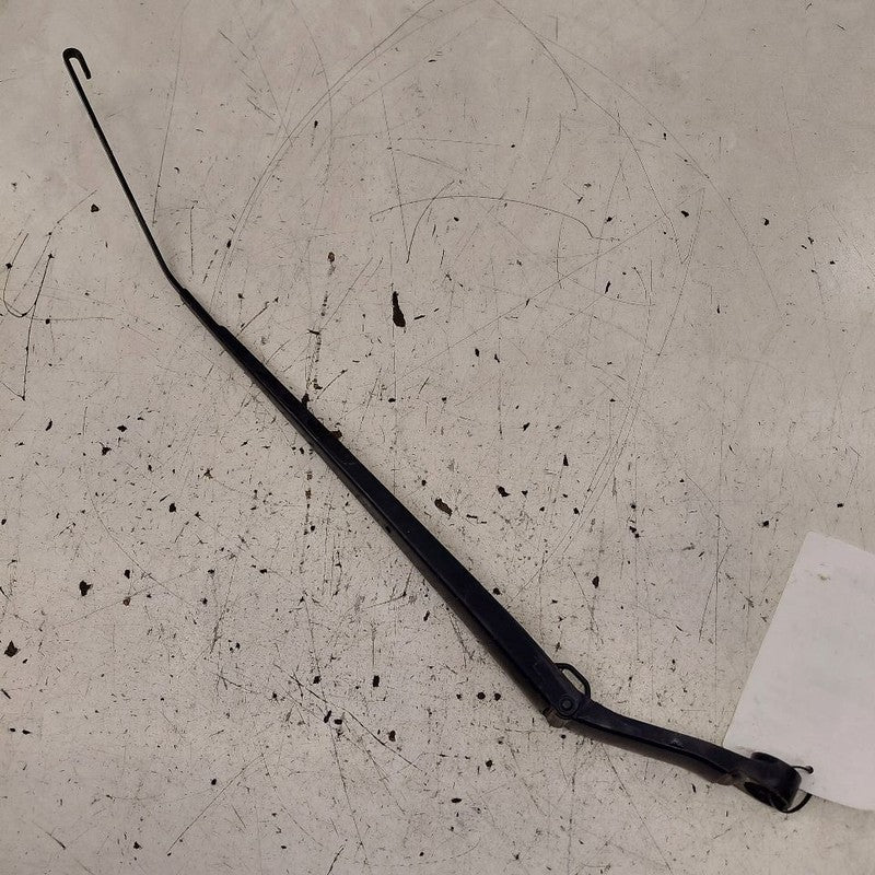 Nissan Versa Windshield Wiper Arm Right Passenger  2019 2018 2017 2016