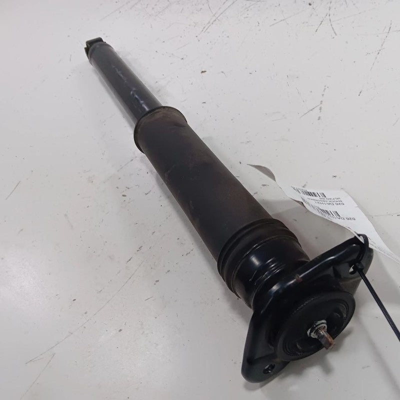 Nissan Versa Passenger Right Rear Shock Absorber  2023 2022 2021 2020