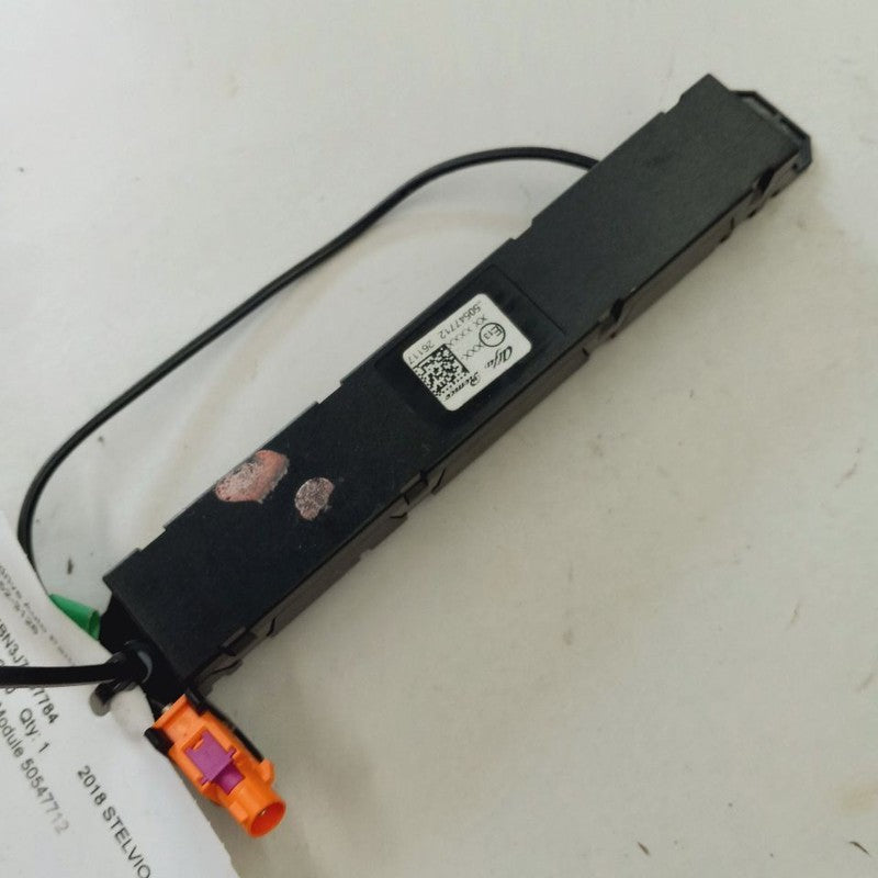 Alfa Romeo Stelvio Antenna Amplifier Booster Module {50547712} 2018 20