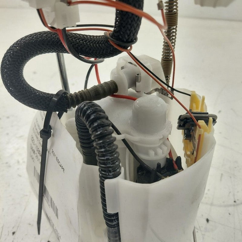 Gas Fuel Pump Assembly Tank Mounted 2.5L Hybrid Fits 20-24 Ford Escape