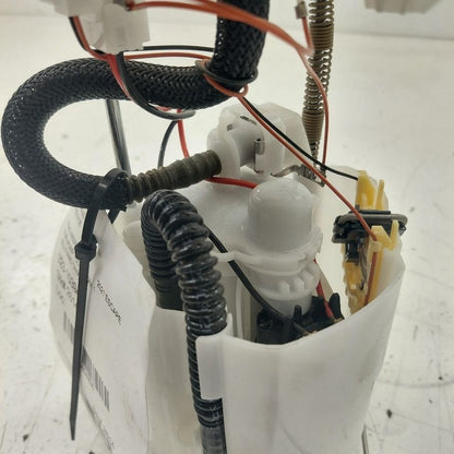 Gas Fuel Pump Assembly Tank Mounted 2.5L Hybrid Fits 20-24 Ford Escape