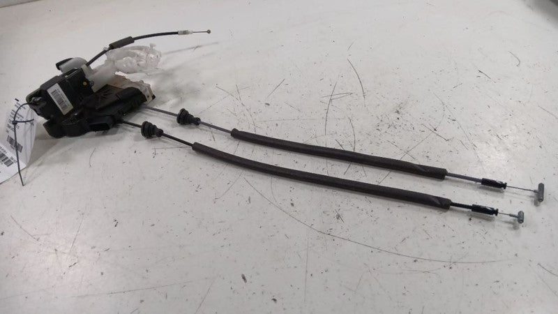 Hyundai Elantra Door Latch Lock Right Passenger Front  2011 2012 2013 