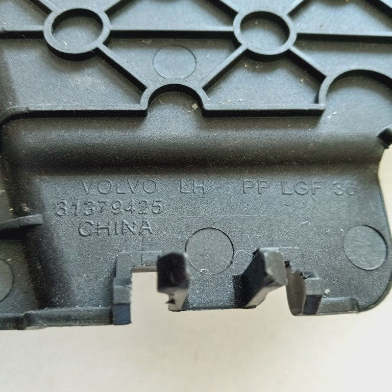 Volvo S60 Driver Left Front Seat Rail Dust Cover {31379425} 2018 2017 