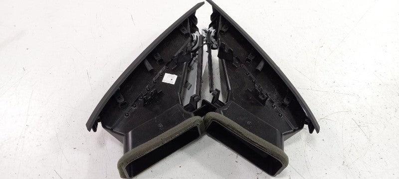 Chevy Equinox Dash Air Vent Center Middle 2015 2014 2013 2012 OEM