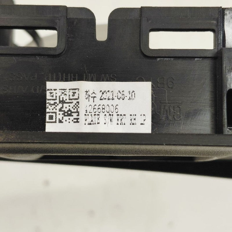 Chevy Trailblazer Window Switch Bezel Trim Right Front 2023 2022 2021