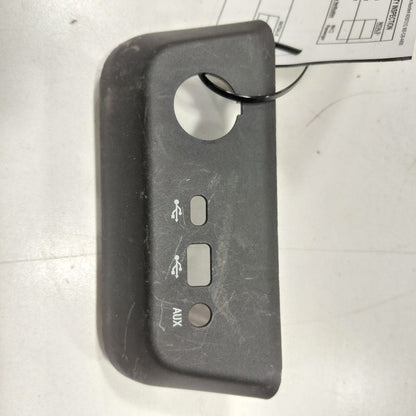 Chevy Trailblazer USB Bezel Trim {42620965} 2021 2022 2023 OEM