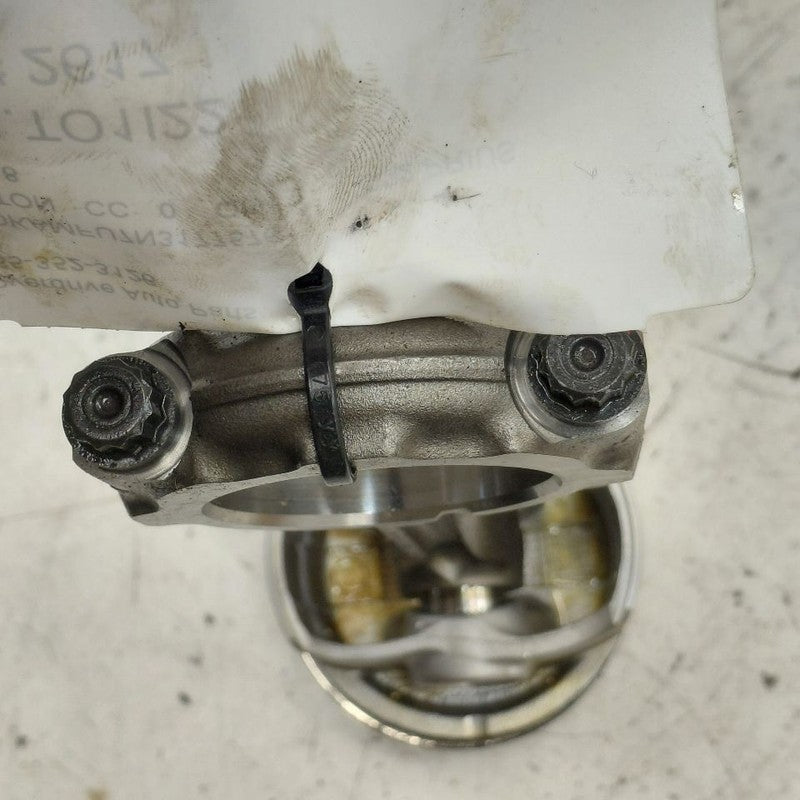 Toyota Prius Single Piston With Connecting Rod   1.8 2022 2021 2020