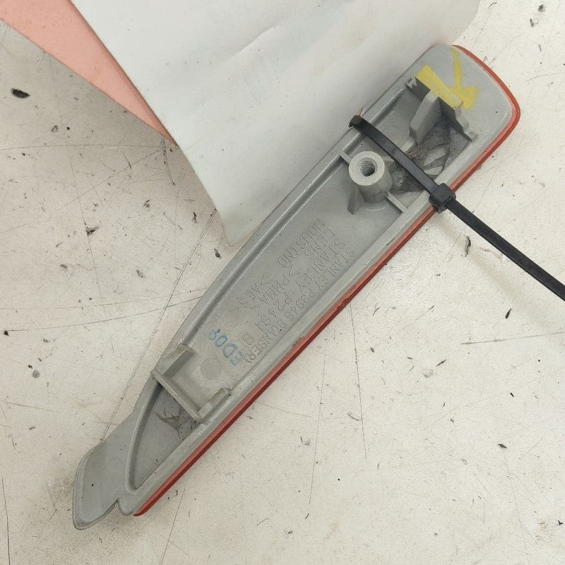 Mazda 6 Passenger Right Rear Side Marker Reflector  2016 2015 2014
