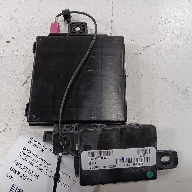 FIAT 500 Tire Pressure Control Module {52042067} 2017 2016 OEM