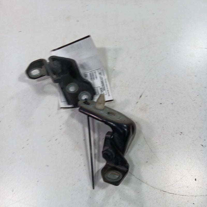 Ford Ecosport Door Hinge Set Left Front Driver  2018 2019 2020 2021 20