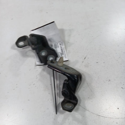 Ford Ecosport Door Hinge Set Left Front Driver  2018 2019 2020 2021 20