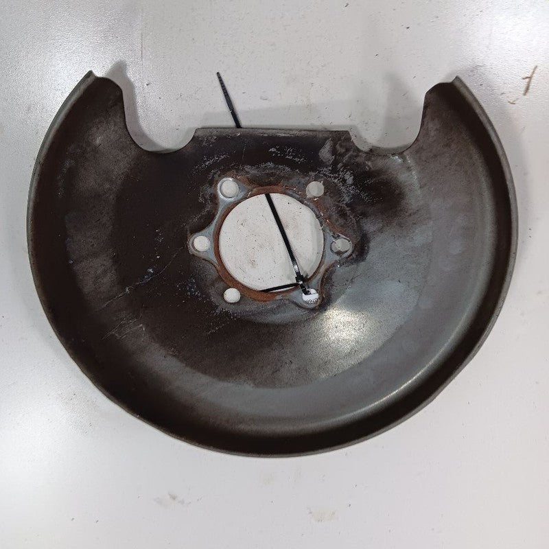 Mitsubishi Outlander Passenger Right Rear Dust Shield 2020 2021 2022 2