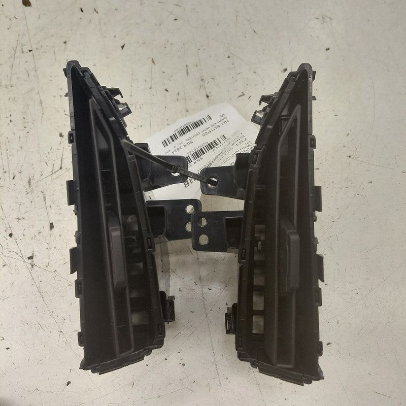 Subaru XV Crosstrek Dash Air Vent Center Middle  2025 2024