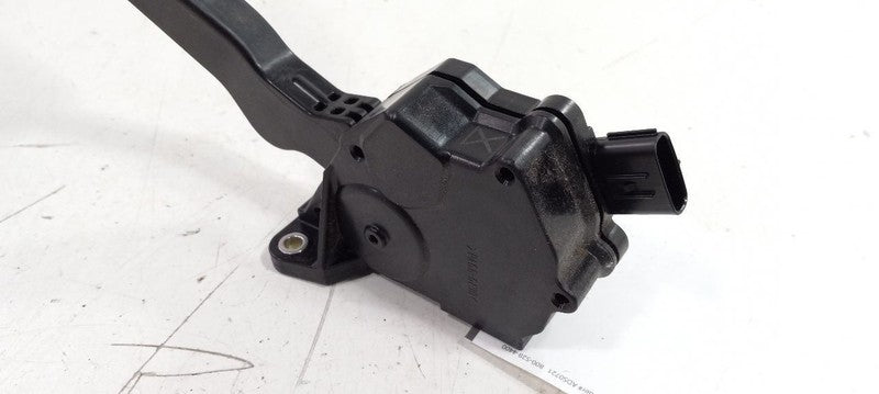 Subaru Impreza Gas Pedal 2020 2019 2018 2017 OEM