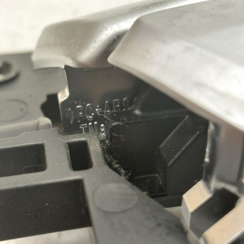 Hyundai Santa Fe Door Handle Left Driver Front Interior Inside  2019 2